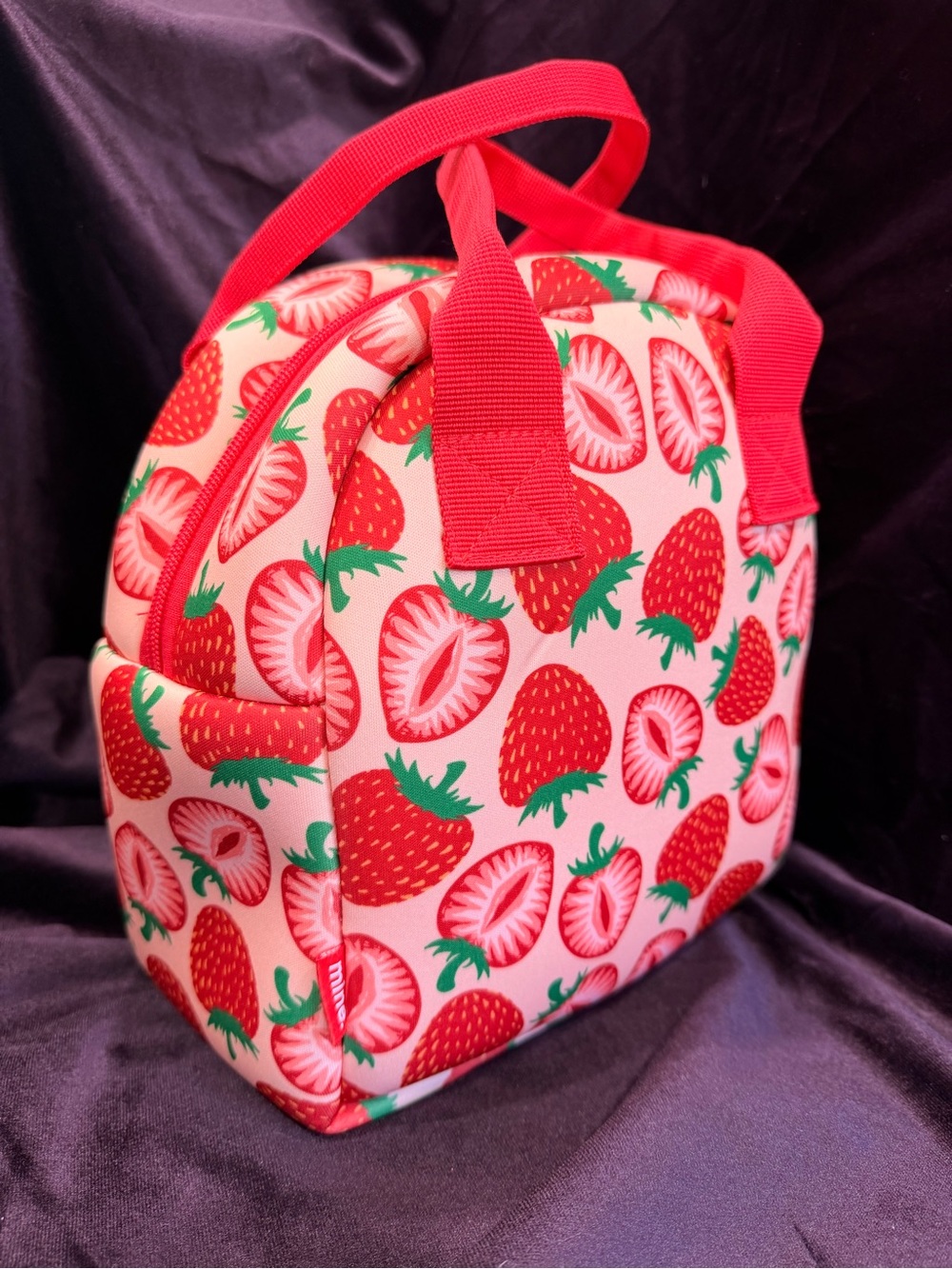 Strawberry "it's mine." Insulated Lunch Bag Set w/2 Containers & Ice Pack